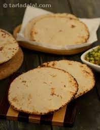 Pin On Rotis Theplas And Naans