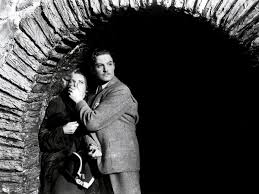 Back at hannay's flat the mysterious woman confides that she fears for her life and is on a critical mission relating to. The 39 Steps 1935 Directed By Alfred Hitchcock Film Review