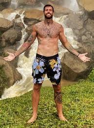 Claudinho matos, um dos nomes do novo reality show, o ilha record, falou que a edição do programa não mostrou uma fala de pyong que explica a reação de uma. Fotos Do Gostoso Claudinho Matos Nu Pelado Gostoso Nu