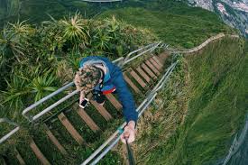 In the original joke, the trollface character notes that oil floats in water. Honolulu Mayor Seeks 1m To Dismantle Hawaii S Infamous Stairway To Heaven