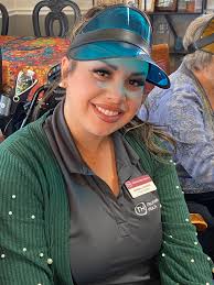 Morning muffins and Chicken Foot with Kendall-Anne Shores with Traditions  Health and Kendall never disappoints a great time. Thank you Kendall!🥰😍❤️