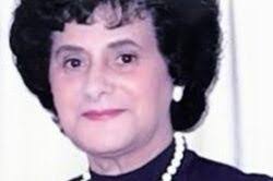 Lauren Hendrick's Instagram, Twitter & Facebook