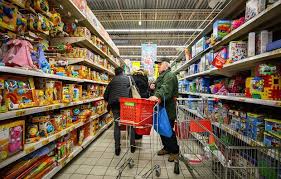 Sylwester 2020 to nie jest teoretycznie święto ani dzień wolny od pracy, jednak 31 grudnia (czwartek) sklepy są czynne krócej niż zwykle. Sklepy W Sylwestra Do Ktorej Otwarte Sa Lidl Biedronka Tesco Carrefour Auchan