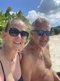 What kind of collar/harness do you use? We're working