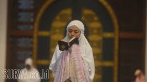 Apakah anda lihat sekarang atas 10 surat yasin al mulk hasil di web. Keutamaan Dan Manfaat Membaca Surat Yasin Alwaqiah Almulk Dan Alkahfi Di Malam Jumat Surya