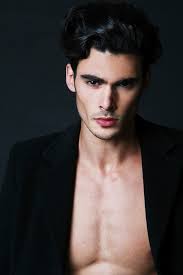 Modelo: » Fran Martínez, sensualidad racial.LOFF.IT