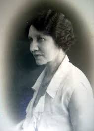 Helen Lyons, born 1885
