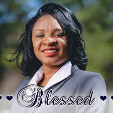 Cassandra Sha Block Wade