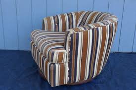 Striped Club Tub Swivel Barrel Chair With Casters By Flair Bernhardt Mid Centu Mid Century Modern Lounge Chairs Swivel Barrel Chair Brown Furniture Living Room