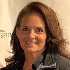 Melissa Preslar's Instagram, Twitter & Facebook