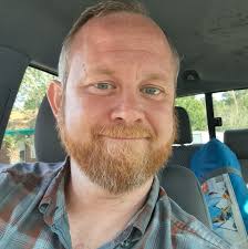 Snom with Knife by SquishyTimez