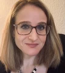 Sara Dye's Instagram, Twitter & Facebook