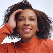 SHE (@sheena_renell) • Instagram photos and videos