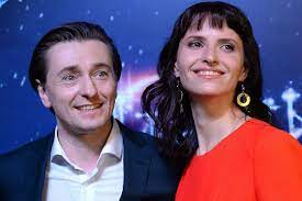 Он разместил интригующий снимок в соцсетях. Anna Matison Biografiya Foto Lichnaya Zhizn Muzh Deti Rost Ves 2021 Uznaj Vsyo