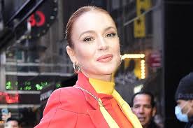 Lindsay Lohan Might Have Abandoned Her Mykonos Club And Here Are The  Pictures That Prove It