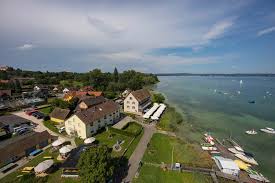 1 von 2 passenden hausbauangeboten: Gemutliches Hotel Direkt Am Bodensee Mit Seeblick