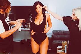 @kyliejenner do you have any new projects coming up? So Sehr Schamt Sich Kylie Jenner Fur Ihre Figur