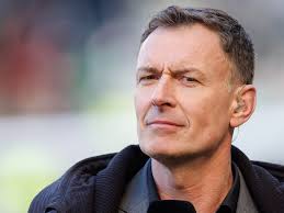 Chris Sutton Interview: Palmer is the best English player in the Premier  League