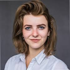 Incredibly happy to receive my C2 certificate of English!