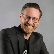 CJ Pennington (@cj.penningtonkcrealtor) • Instagram photos and videos