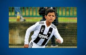 Ronaldo is 6 feet 2 inches tall weighing around 82 kgs (180 pounds). Cristiano Ronaldo Jr Age Height Weight Biography Net Worth In 2021 And More
