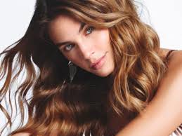 Lotus, il taglio medio scalato carico di volume