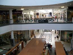 It is considered the world's most famous tennis court. Wimbledon Centre Court Shopping Centre Mapio Net