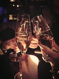 Drinking Hanging Out With Friends Good Vibes Summer Moments Champagne Drinks Life