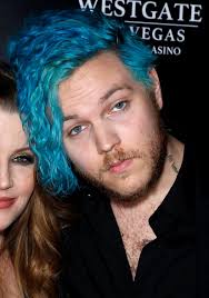 Nepoatele lipsite de noroc ale lui Elvis Presley. Viața lor după ce au  rămas orfane de mamă