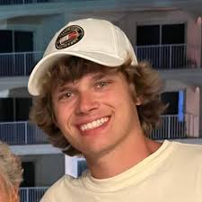 Michael Carter Hines (@Carter_Hines_)