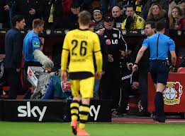 Bruun larsen dahoud wolf delaney schmelzer philipp hitz. Bayer Leverkusen Vs Borussia Dortmund Suspended After Referee And Officials Walk Off The Pitch The Independent The Independent