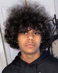 Andre Vinson's Instagram, Twitter & Facebook