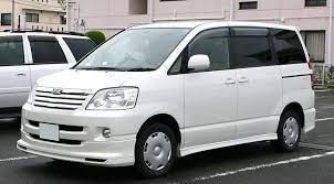 Toyota noah in this respect is a complete wonderland for its owners. Toyota Noah Vs Nissan Serena An Epic Battle