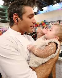 Con Chloe, mi compañera de baile, no puede ser más hermosa! Casi casi que  no te la devuelvo @jesicacirio ... Jaja. Hoy en #lapeñademorfi por @telefe.