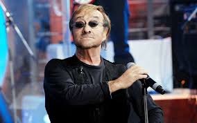 Per te, per te io morirei / davvero lo farei / per te io cambierei / tranquillo, onesto, virtuoso / pacato, ben visto / davvero insisto… / per te, io non lo so cosa farei / sarei Le 10 Canzoni Piu Famose Di Lucio Dalla Sky Tg24