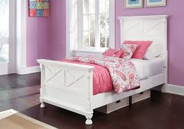 We've searched through to find the best twin bed for toddlers and we're ready to share our favorites with you. Kaslyn Youth Twin Bed
