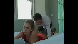 شرموطة تمارس الجنس فوق السرير . لمشاهدة الفيديو كامل اضغط على هدا الرابط  http://skip-url.me/PvbRo - XVIDEOS.COM