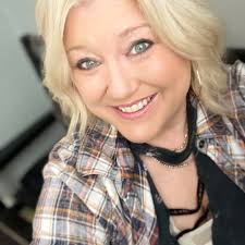 THIS CUT!!!!! Someone needs to let me do this!!!