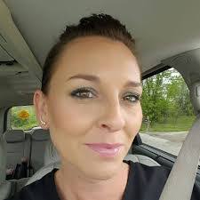 Shelley Mccain's Instagram, Twitter & Facebook