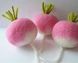 Villaiset Retiisit Felt Crafts Felt Fruit Felt Diy