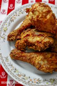 Great for feeding a crowd, simply kick back, enjoy and relax this fried chicken recipe with homemade slaw. Traditional Southern Fried Chicken I Heart Recipes