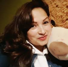 Esposo empuja a su esposa multimillonaria embarazada de un helicóptero para  llevarse una propiedad, pero inesperadamente ella estaba preparada.. LEER  MÁS: https://www.fctruesignal.org/bCZ23Soba Se suponía que sería un vuelo  de celebración sobre la