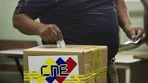 Resultado de imagen para votando venezuela