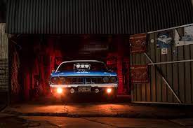 Light Garage Chrysler Muscle Car Plymouth Barracuda 1080p Wallpaper Hdwallpaper Desktop In 2021 Plymouth Barracuda Plymouth Cuda Muscle Cars