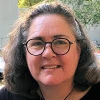 Sandra Erdos's Instagram, Twitter & Facebook