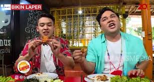 Membuat sambal pecel yang enak tidak sulit asal anda memakai paduan resep yang tepat. Bikin Laper Ayam Geprek Sambal Korek Yang Pedasnya Seuhah