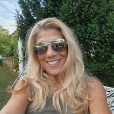 Conservative In Paradise🇺🇸🙏⚾️🏈🏒😈👻👽 (@mariannemonaco)