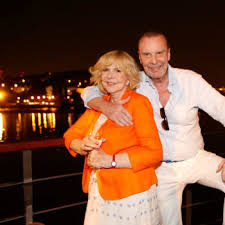 Jun 03, 2021 · vždy usměvavá, skromná a milá, navíc velká bojovnice. Koronavirus Hana Zagorova Bude Brzy Doma Rika Stefan Margita Cnn Prima News