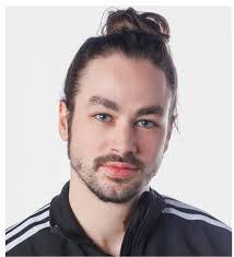 Logan Bray's Instagram, Twitter & Facebook