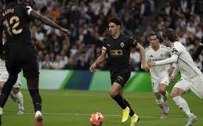 Real Madrid 1 - Valencia CF 2: resumen, goles y clasificación